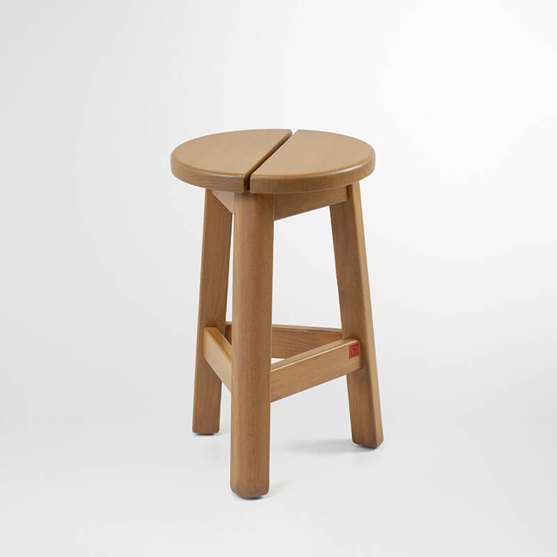 tabouret 3 pieds rond pour terrasse